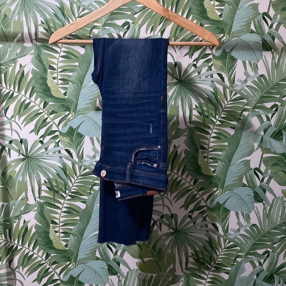 Skinny High Waisted Jeans.